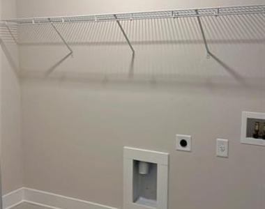1255 Winterhaven Drive - Photo Thumbnail 12