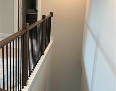 1255 Winterhaven Drive - Photo Thumbnail 8