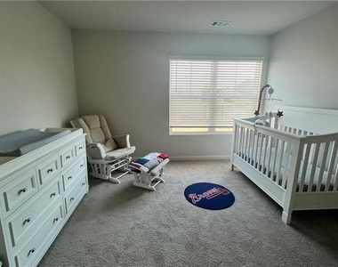 167 Fernbrook Trail - Photo Thumbnail 10