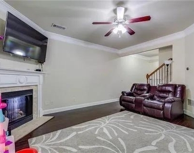 13374 Canary Lane - Photo Thumbnail 4