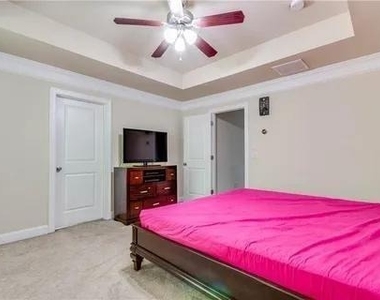 13374 Canary Lane - Photo Thumbnail 17