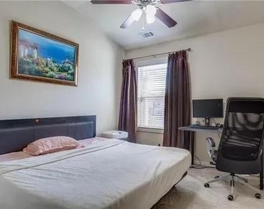 13374 Canary Lane - Photo Thumbnail 12