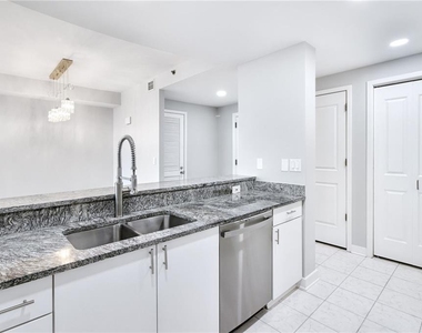 3338 Peachtree Road Ne - Photo Thumbnail 16