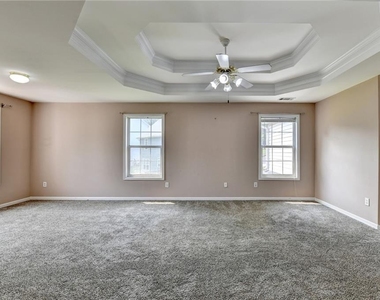 2899 Savannah Walk Lane - Photo Thumbnail 15