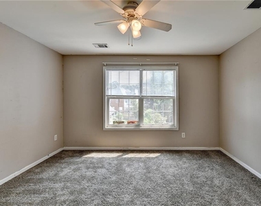 2899 Savannah Walk Lane - Photo Thumbnail 21