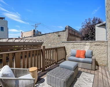 2027 W Race Avenue - Photo Thumbnail 18