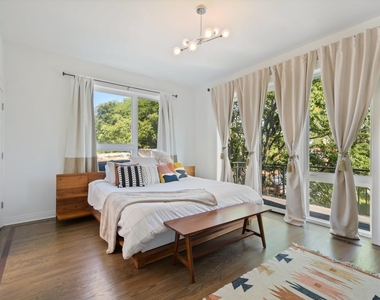 2027 W Race Avenue - Photo Thumbnail 7
