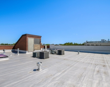 2027 W Race Avenue - Photo Thumbnail 20