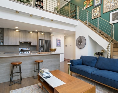 2027 W Race Avenue - Photo Thumbnail 3