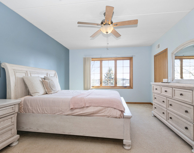 14130 Sheffield Drive - Photo Thumbnail 11
