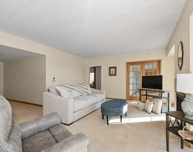 14130 Sheffield Drive - Photo Thumbnail 6