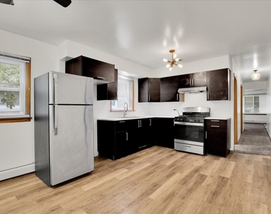 1017 S 14th Avenue - Photo Thumbnail 7