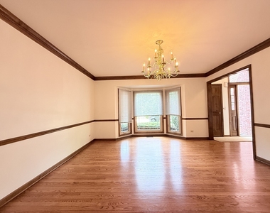 2318 River Woods Drive - Photo Thumbnail 5