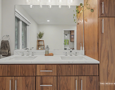 5s637 Vest Avenue - Photo Thumbnail 22