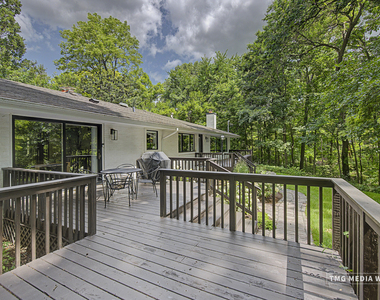 5s637 Vest Avenue - Photo Thumbnail 15