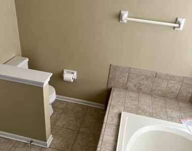 1165 Edington Court - Photo Thumbnail 13