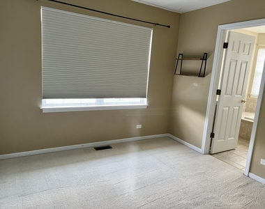 1165 Edington Court - Photo Thumbnail 11
