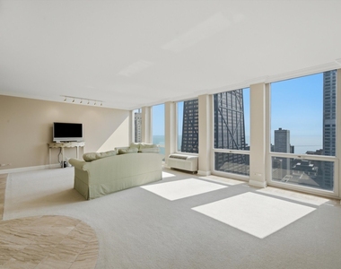 111 E Chestnut Street - Photo Thumbnail 1