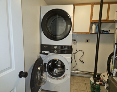 1 Linden Court - Photo Thumbnail 13