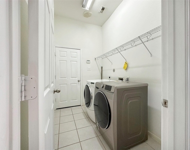 2910 Lemmingham Drive - Photo Thumbnail 26