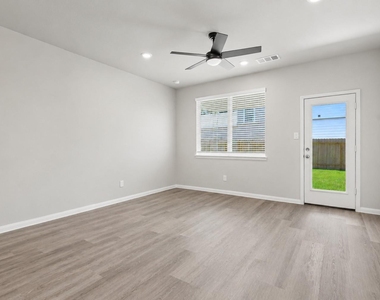 13549 Sauger Court - Photo Thumbnail 8