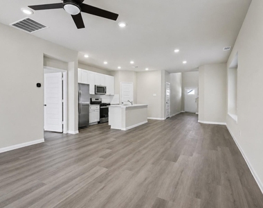 13549 Sauger Court - Photo Thumbnail 9