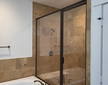 2423 Roufa Road - Photo Thumbnail 5