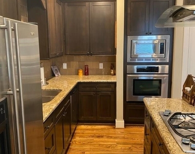 2423 Roufa Road - Photo Thumbnail 16