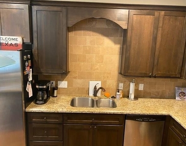 2423 Roufa Road - Photo Thumbnail 15