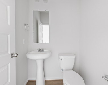 27806 Western Creek Court - Photo Thumbnail 19
