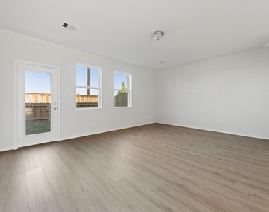 27806 Western Creek Court - Photo Thumbnail 8