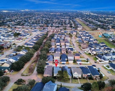 20626 Sycamore Crest Lane - Photo Thumbnail 34