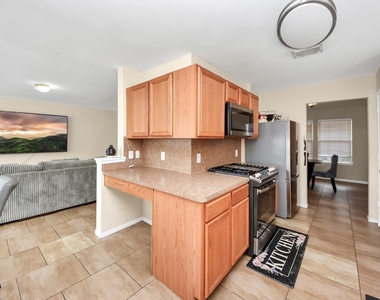 20626 Sycamore Crest Lane - Photo Thumbnail 4