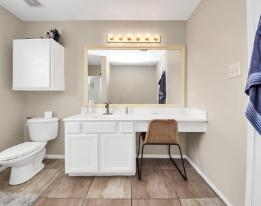 20626 Sycamore Crest Lane - Photo Thumbnail 12