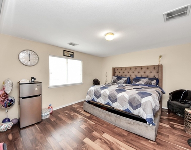 20626 Sycamore Crest Lane - Photo Thumbnail 15