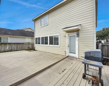 20626 Sycamore Crest Lane - Photo Thumbnail 30