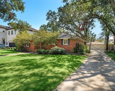 3115 Glen Haven Boulevard - Photo Thumbnail 1