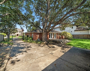 3115 Glen Haven Boulevard - Photo Thumbnail 18