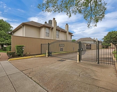 1908 Augusta Drive - Photo Thumbnail 1