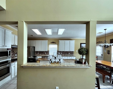 403 Green Stone Court - Photo Thumbnail 4