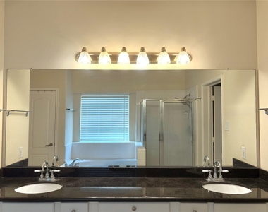 403 Green Stone Court - Photo Thumbnail 14