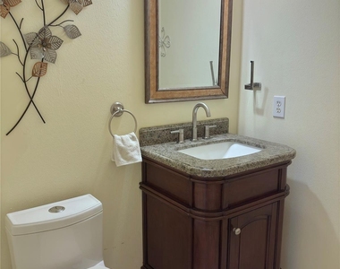 403 Green Stone Court - Photo Thumbnail 16