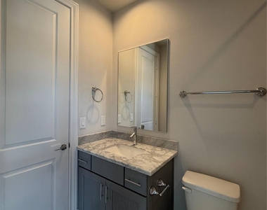 824 Cage Street - Photo Thumbnail 23