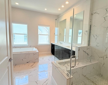 824 Cage Street - Photo Thumbnail 17