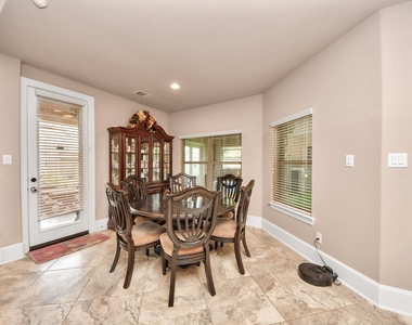 2895 Ragusa Lane - Photo Thumbnail 19