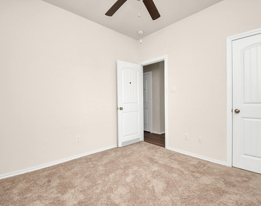 25634 Royal Catchfly Road - Photo Thumbnail 29