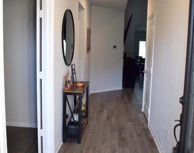 1523 Alpine Drive Drive - Photo Thumbnail 12