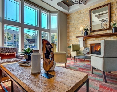 2951 N Loop 336 W - Photo Thumbnail 23