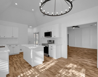 12411 Exbury Court - Photo Thumbnail 19