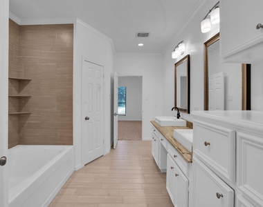 12411 Exbury Court - Photo Thumbnail 30